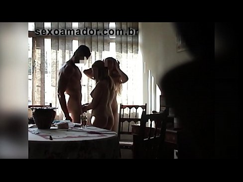 ❤️ Seksualni prijatelji pozivaju divovskog muškarca i trojku s njim ❤️ Analni porno u pornografiji hr.xxxlfv.top